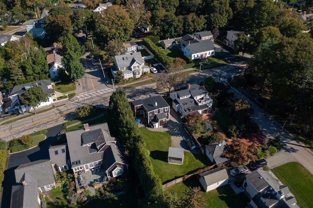 17 Pleasant Street Hingham, MA 02043 - Photo 31 of 33