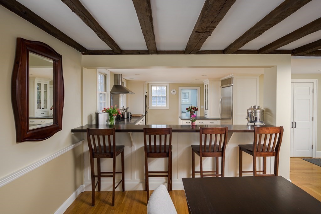 17 Pleasant Street Hingham, MA 02043 - Photo 5 of 33