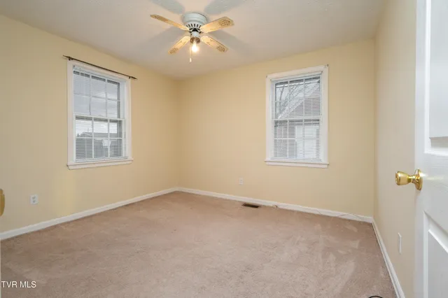 $229,900 | 813 Fairmont Avenue, Kingsport, TN 37660