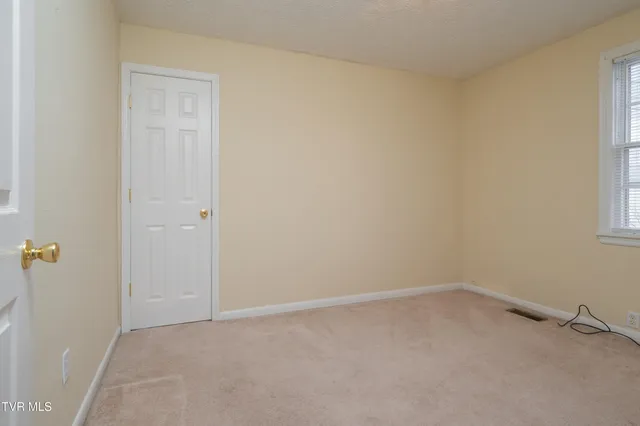 $229,900 | 813 Fairmont Avenue, Kingsport, TN 37660