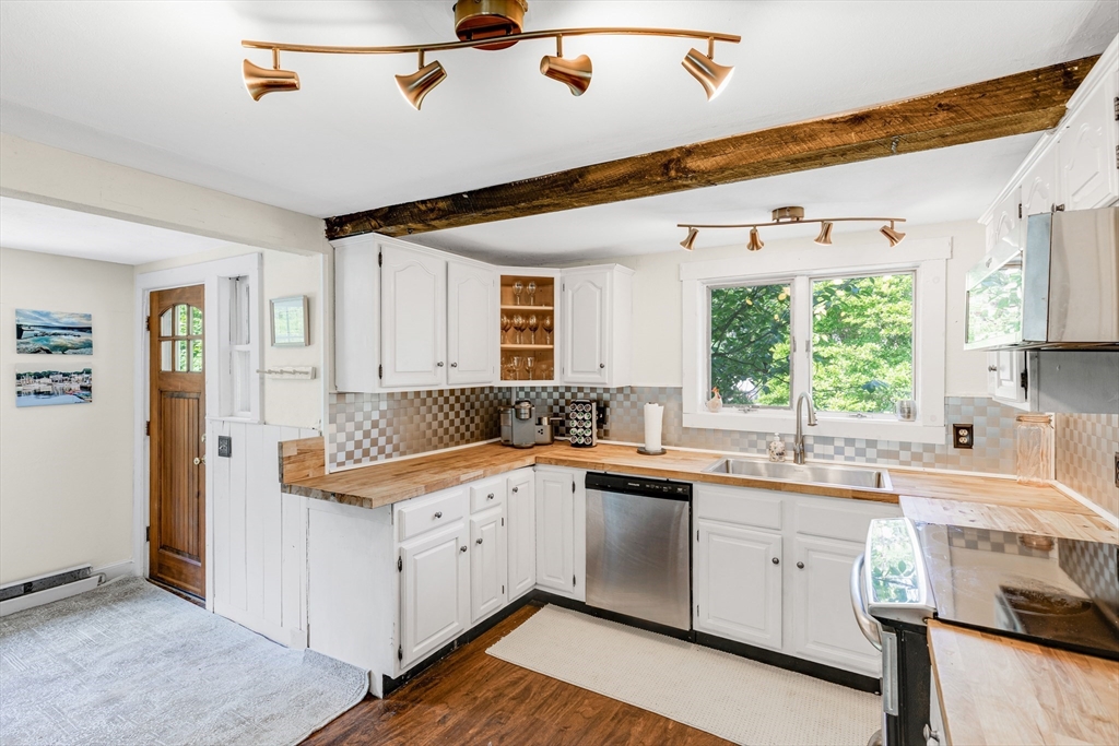 64 Linebrook Road Ipswich, MA 01938 - Photo 22 of 36