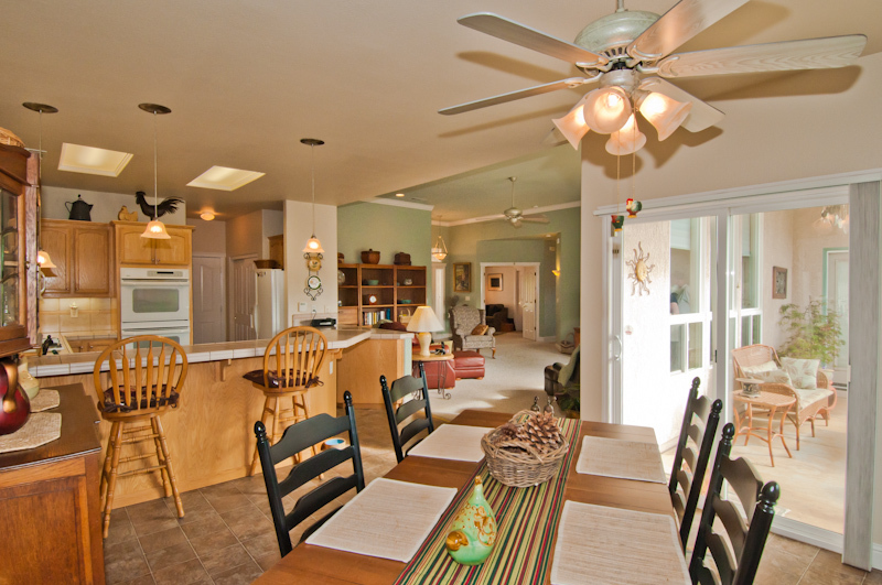 6905 Amber Ridge Drive Anderson, CA 96007 - Photo 8 of 21 Dining/Kitchen/Family Room/Patio