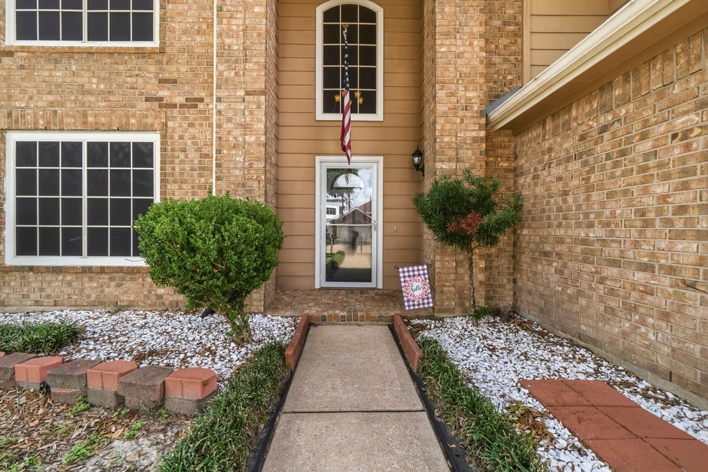 10718 Tryon Drive Houston, TX 77065 - Photo 4 of 42