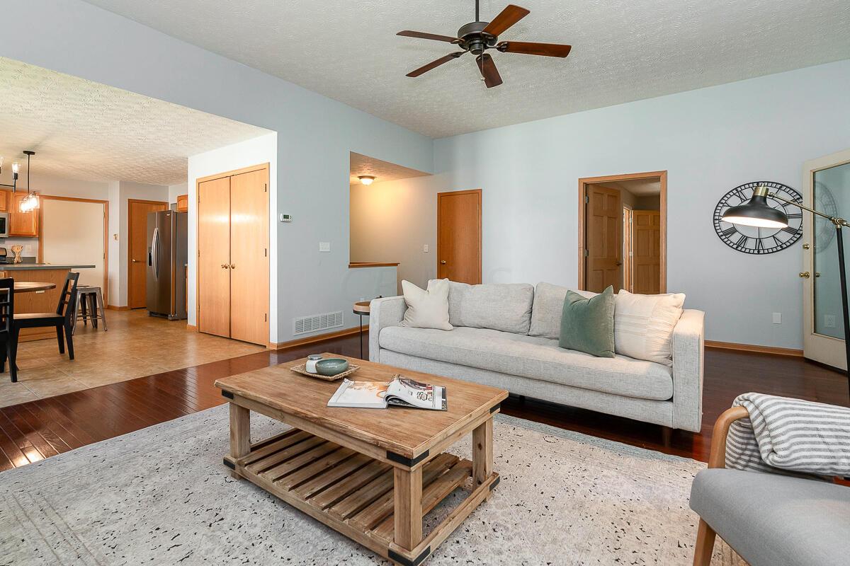 77 Beech Court Delaware, OH 43015 - Photo 8 of 34 great room 4