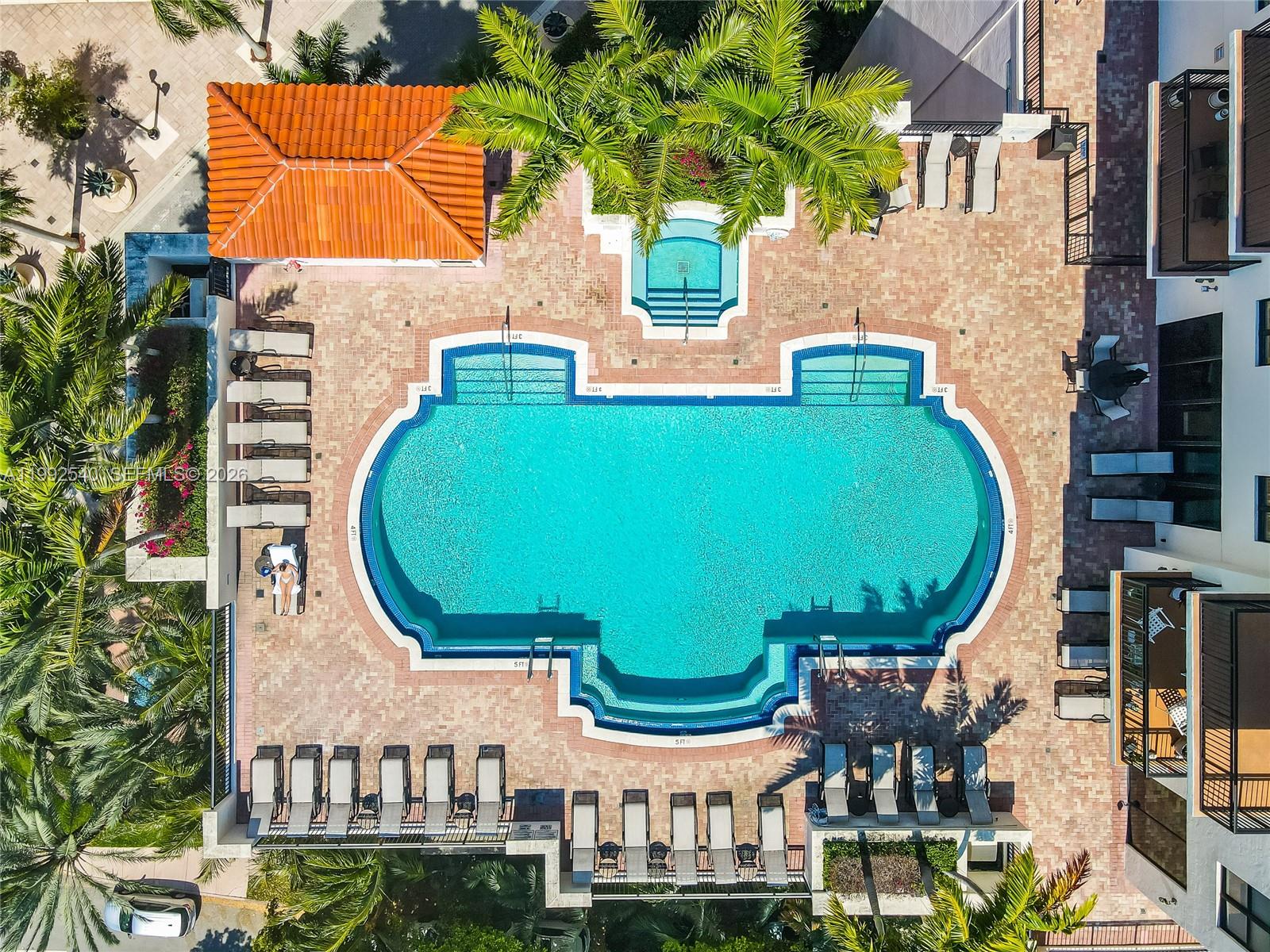 888 Douglas Road, Unit 807 Coral Gables, FL 33134 - Photo 6 of 38