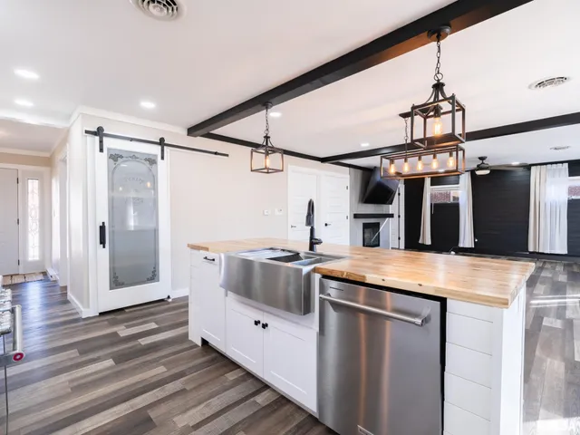 $244,900 | 311 North 2nd Street, Dunlap, IL 61525