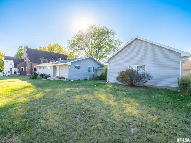 $244,900 | 311 North 2nd Street, Dunlap, IL 61525