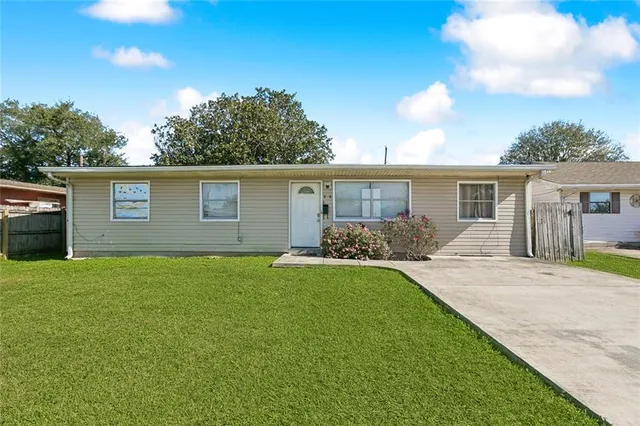 $169,999 | 509 Farmington Place, Gretna, LA 70056