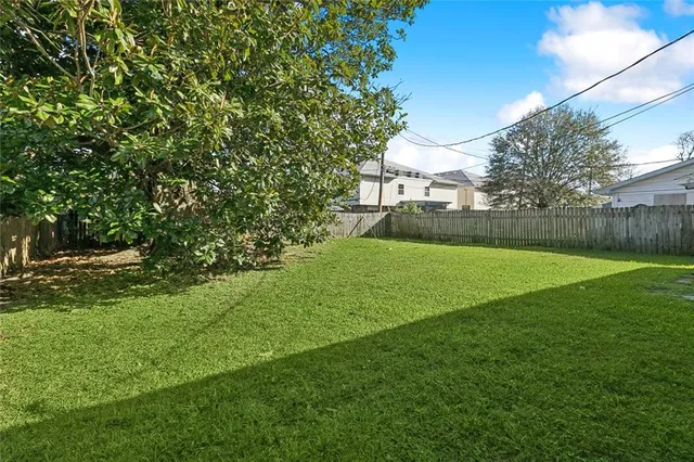 $169,999 | 509 Farmington Place, Gretna, LA 70056