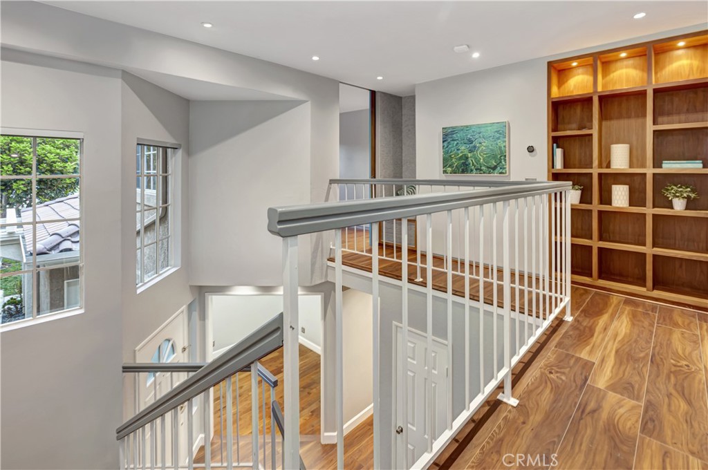 32395 Outrigger Way Laguna Niguel, CA 92677 - Photo 15 of 33 Hallway 2nd level