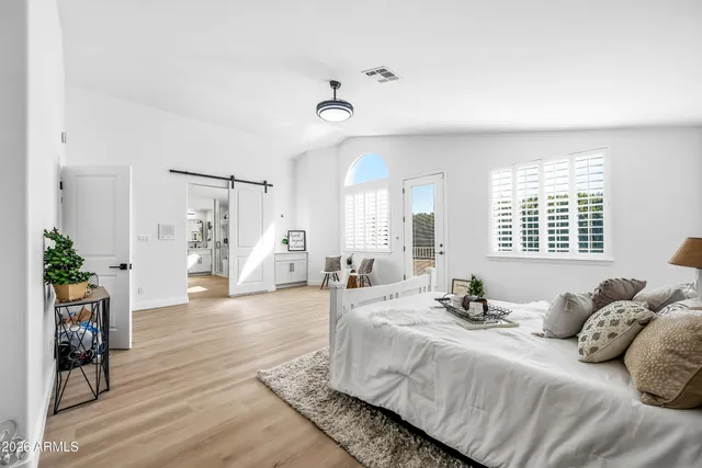 $1,295,000 | 815 East Desert Trumpet Road, Phoenix, AZ 85048