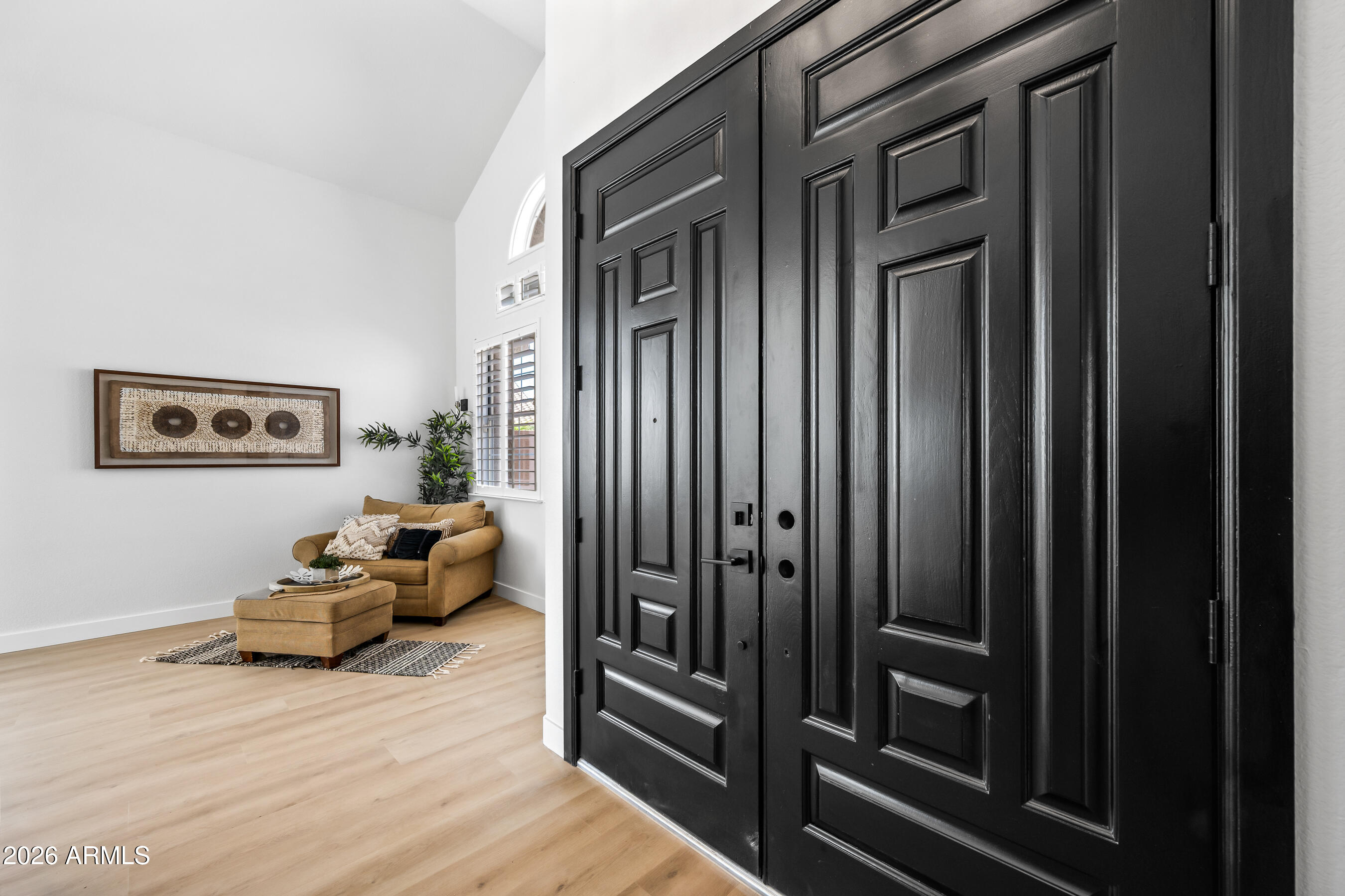 815 East Desert Trumpet Road Phoenix, AZ 85048 - Photo 4 of 57 Interior front door