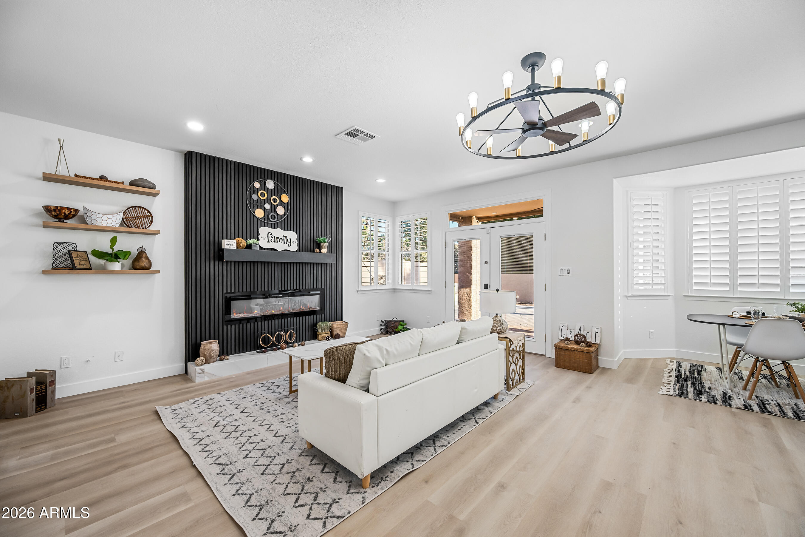 815 East Desert Trumpet Road Phoenix, AZ 85048 - Photo 10 of 25 4-815EDTR-ocupix-Teaser