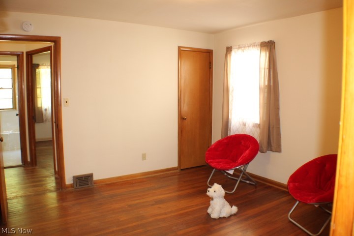 24593 Chardon Road Cleveland, OH 44143 - Photo 6 of 18 Gallery Image 6
