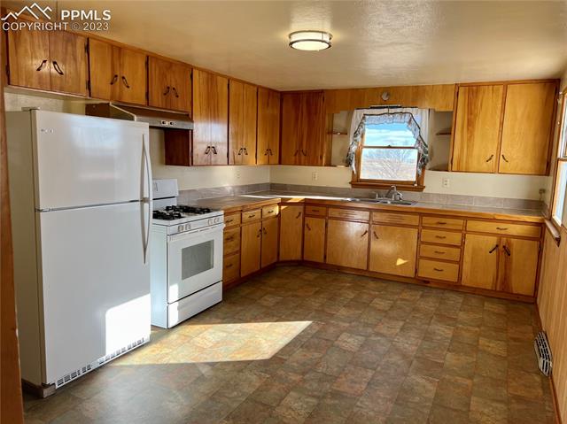 34000 Myers Road Yoder, CO 80864 - Photo 2 of 28 Gallery Image 2
