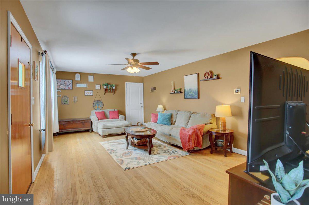 234 Warm Spring Road Chambersburg, PA 17202 - Photo 1 of 33