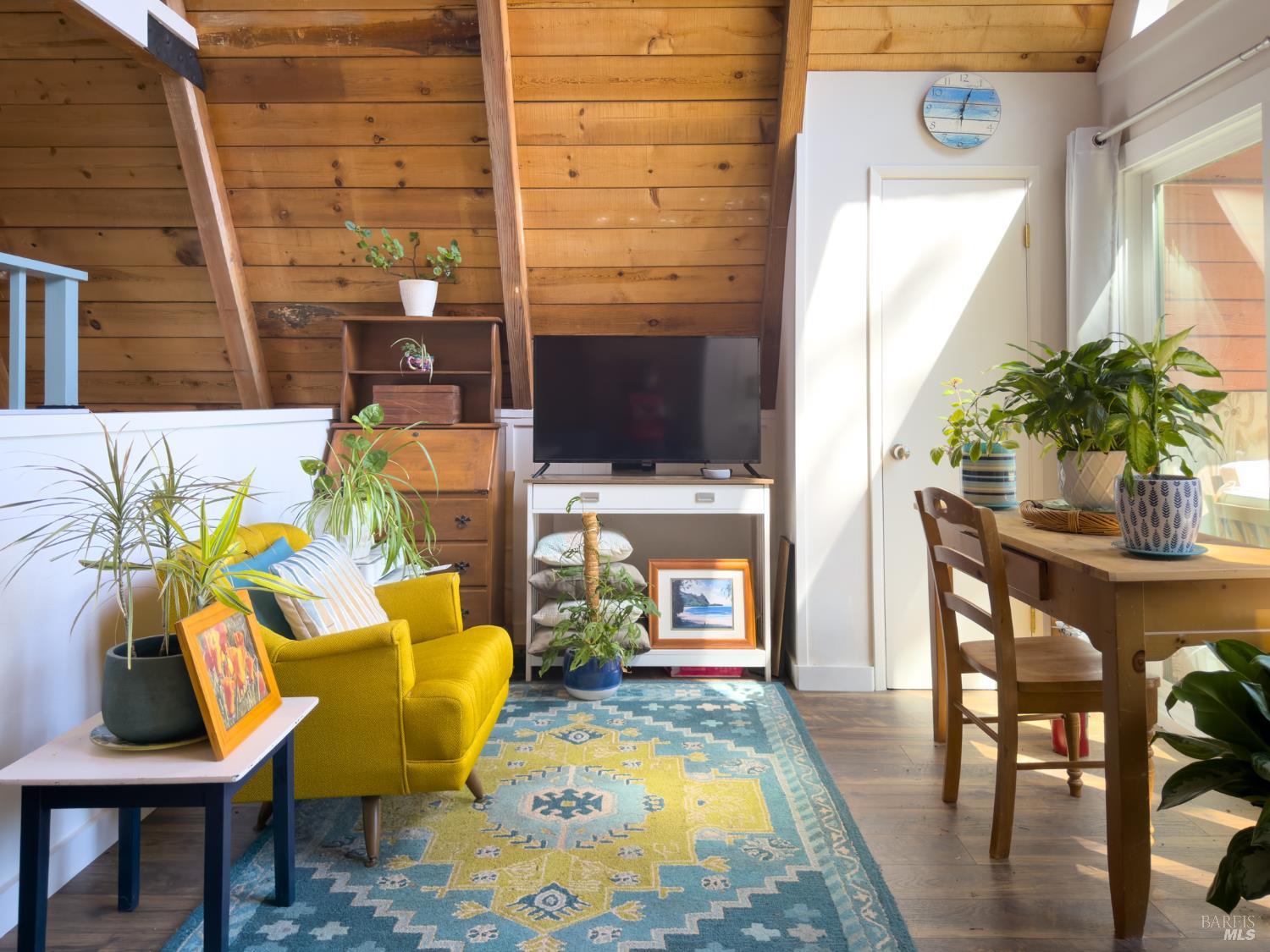 46650 Fish Rock Road Gualala, CA 95445 - Photo 10 of 36