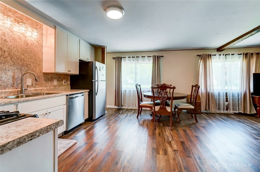 2945 Brewster Court Springfield, OH 45503 - Photo 10 of 38