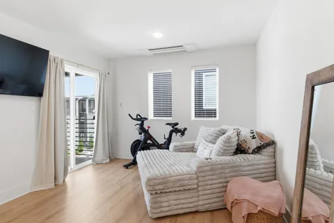 $2,100 | 102 Duke Street, Unit 44, Nashville, TN 37207