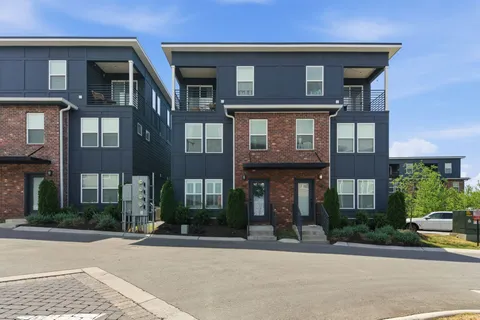 $2,100 | 102 Duke Street, Unit 44, Nashville, TN 37207