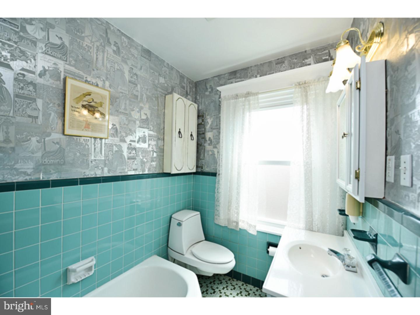 712 Ashurst Road Havertown, PA 19083 - Photo 11 of 16 Bathroom