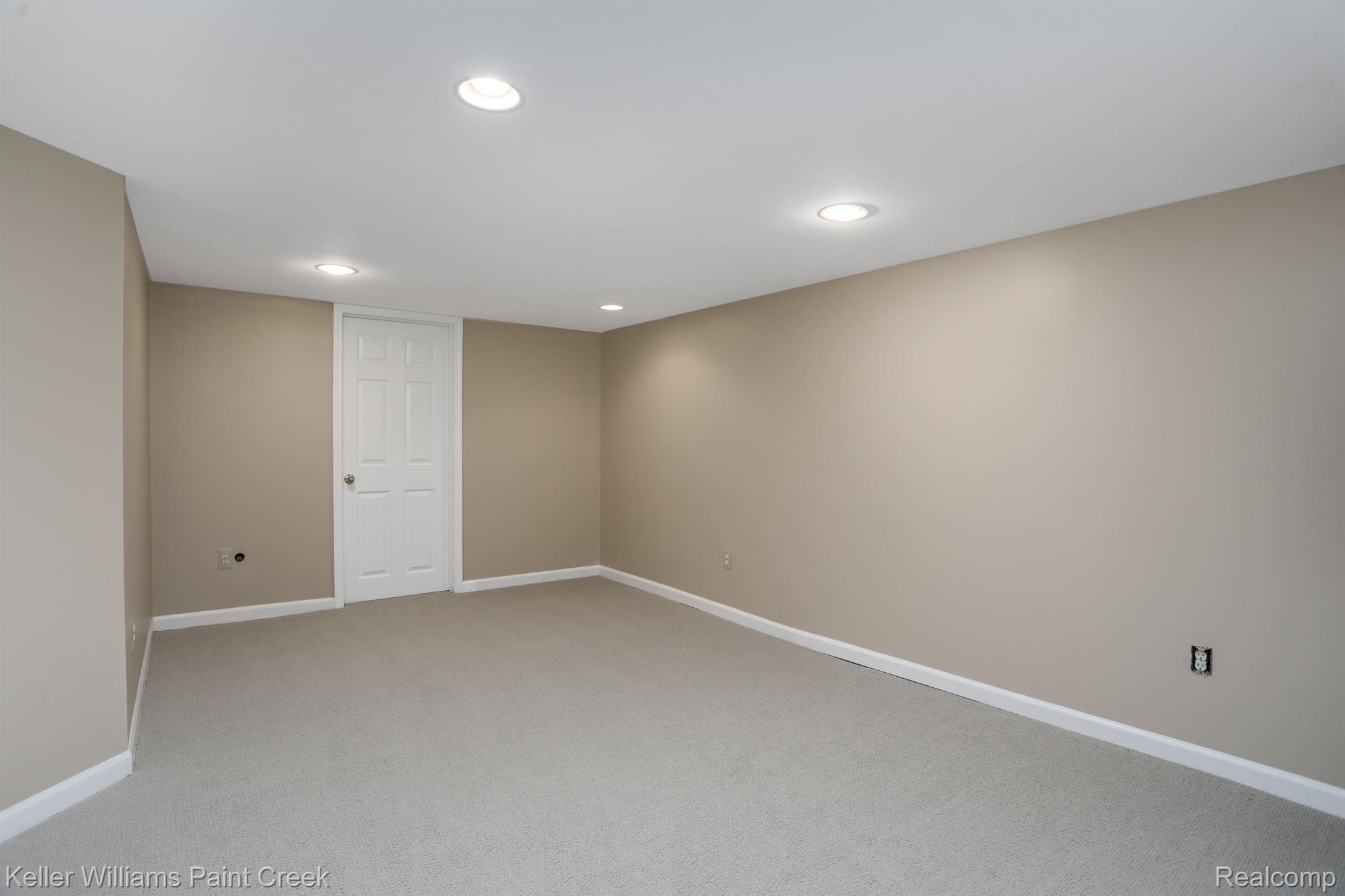 4165 Sheldon Road Rochester, MI 48306 - Photo 35 of 74 Newly carpeted basement June 2023
