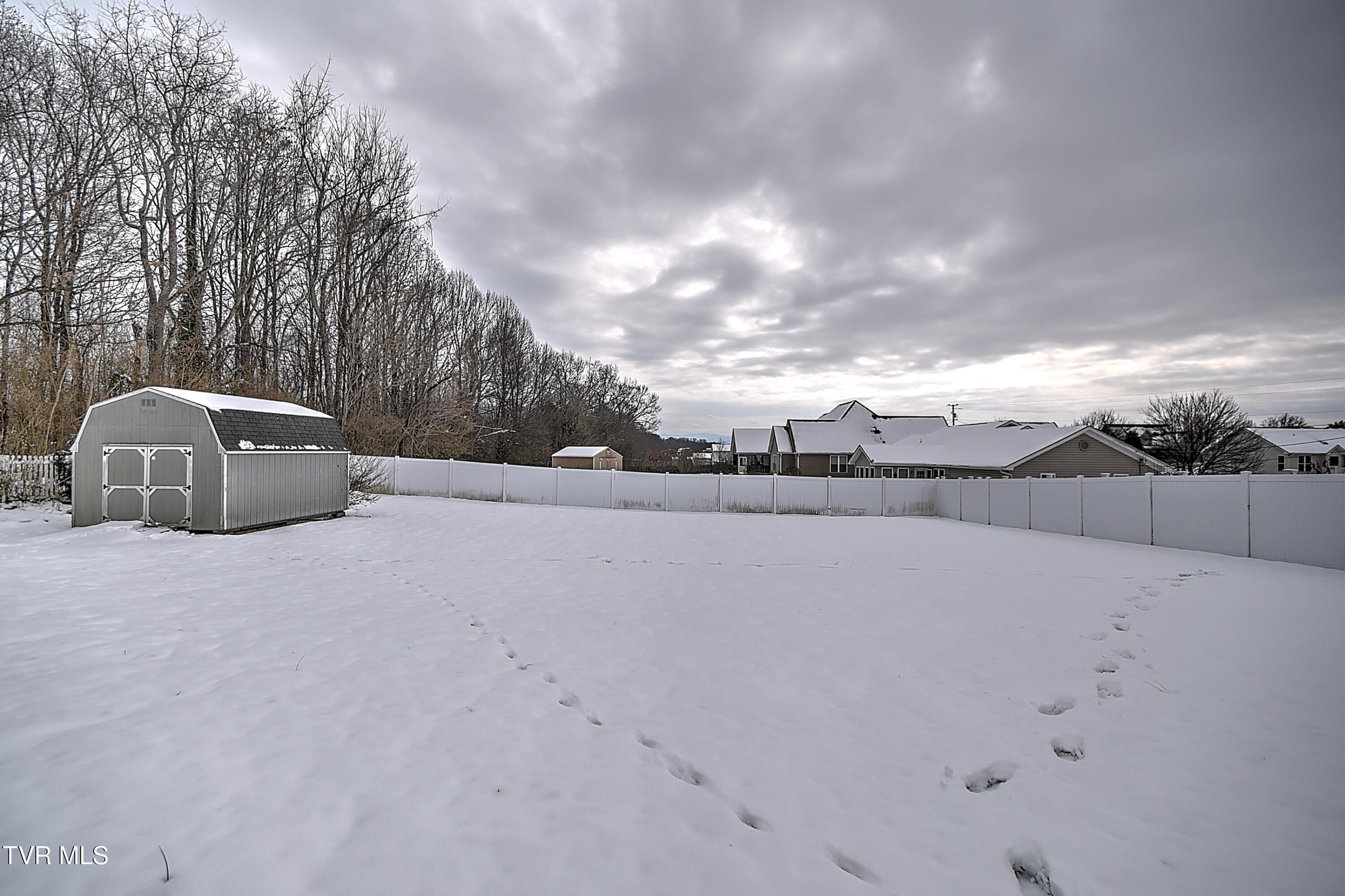 673 Sugar Hollow Road Telford, TN 37690 - Photo 36 of 39 673 Sugar Hollow BK-45