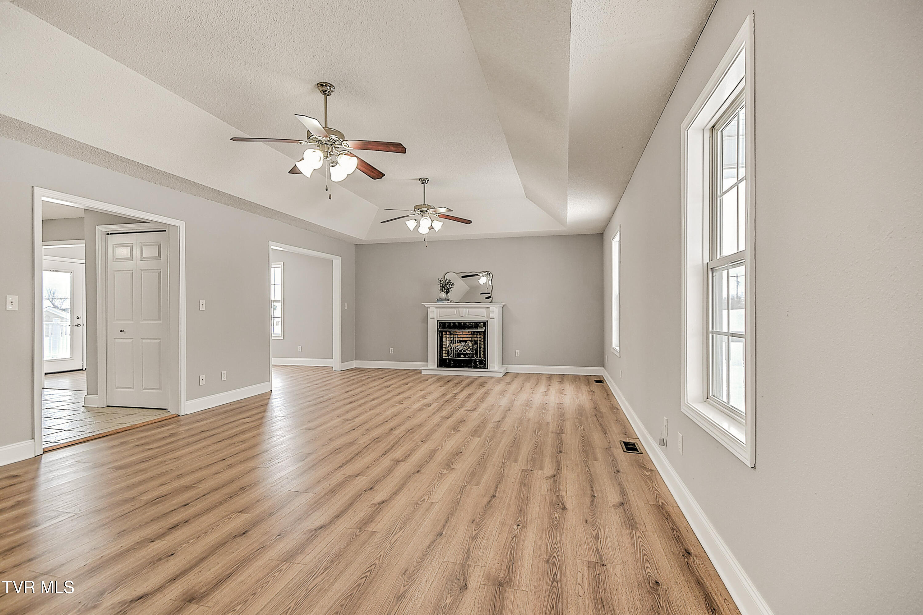 673 Sugar Hollow Road Telford, TN 37690 - Photo 5 of 39 673 Sugar Hollow BK-6