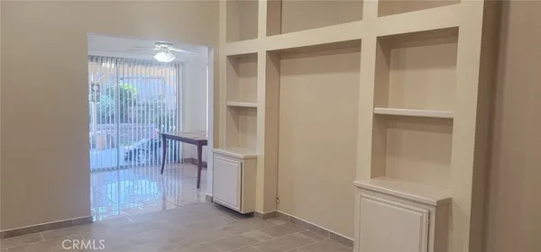 $2,500 | 37042 Vista Leon, Palmdale, CA 93550