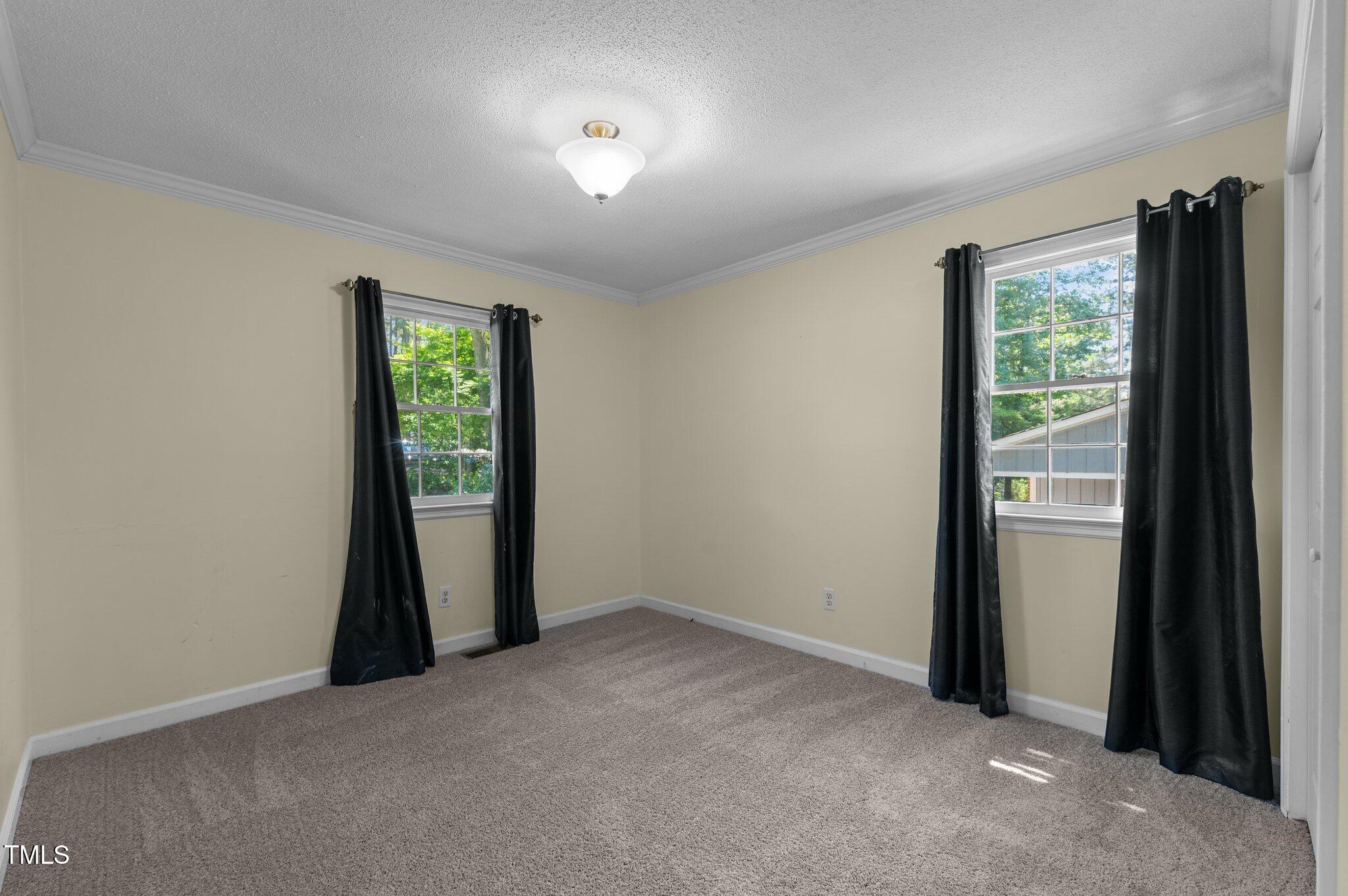 612 Harvest Lane Raleigh, NC 27606 - Photo 21 of 38 38-web-or-mls-DSC_2065