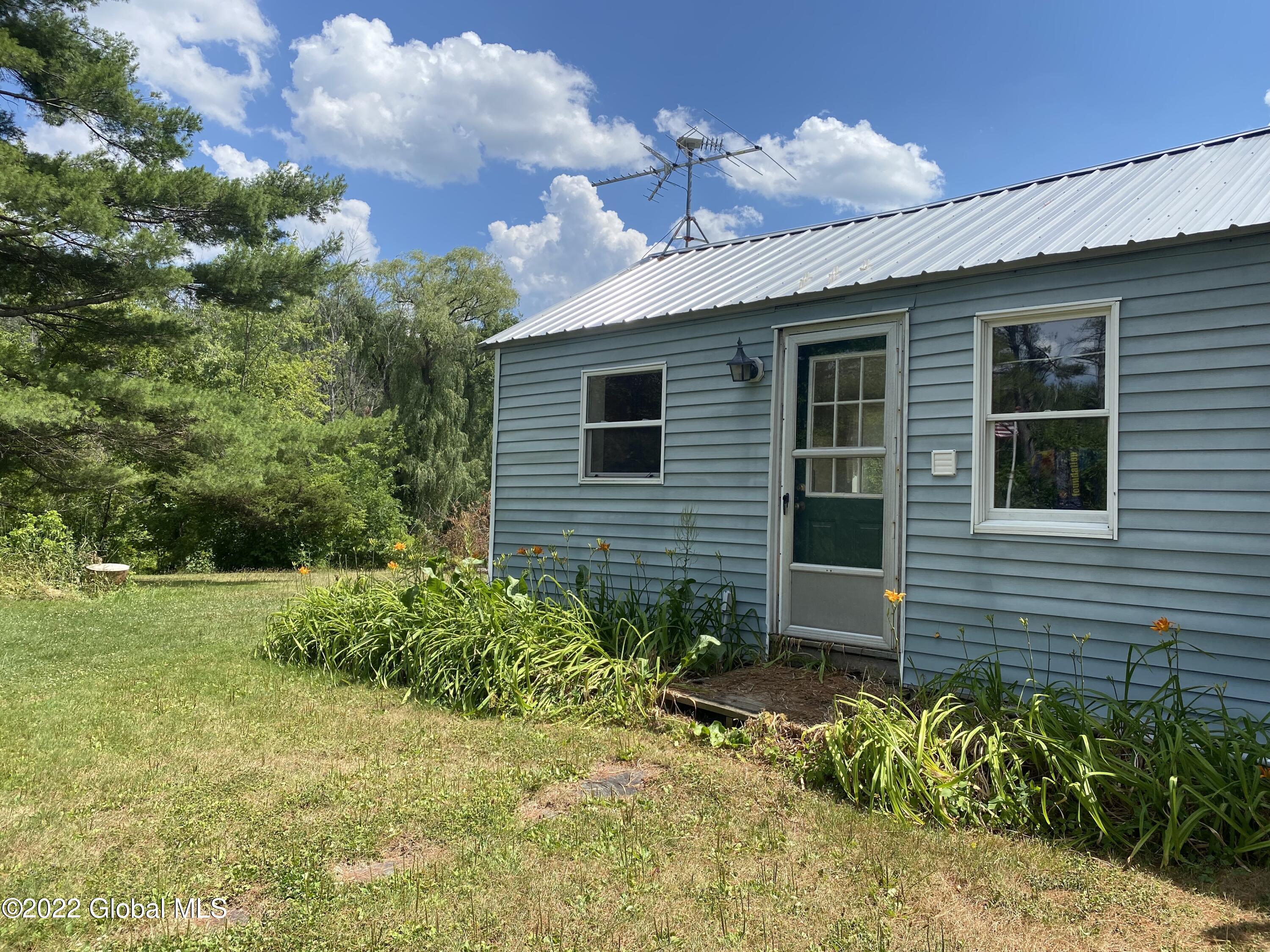 47 School Road Voorheesville, NY 12186 - Photo 4 of 50 IMG_7769