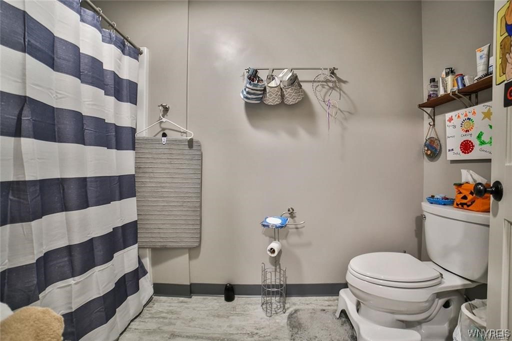 2658 Main Street Newfane, NY 14108 - Photo 11 of 32