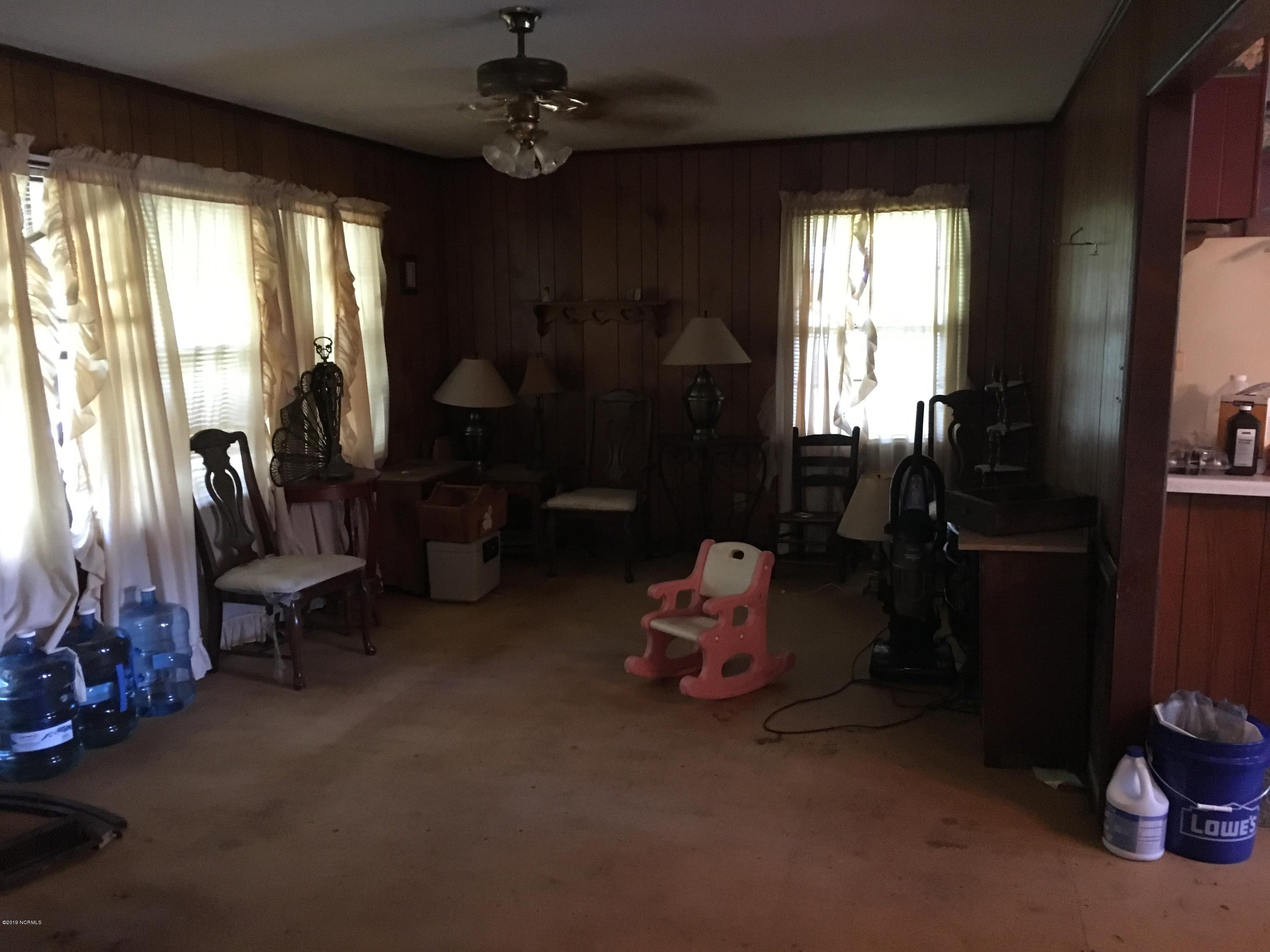 11570 Keener Road Faison, NC 28341 - Photo 3 of 13 IMG_8784