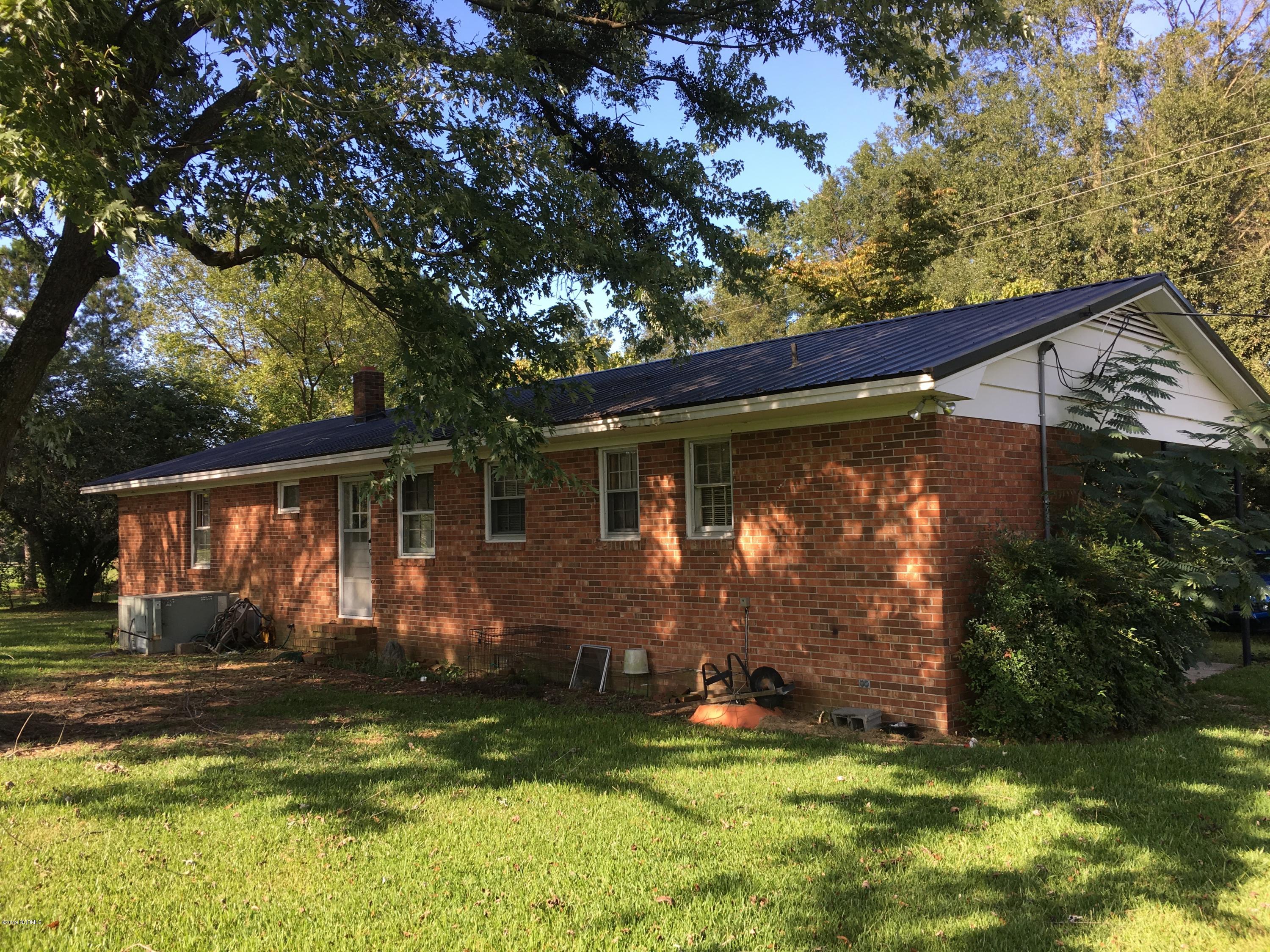 11570 Keener Road Faison, NC 28341 - Photo 8 of 13 IMG_8778