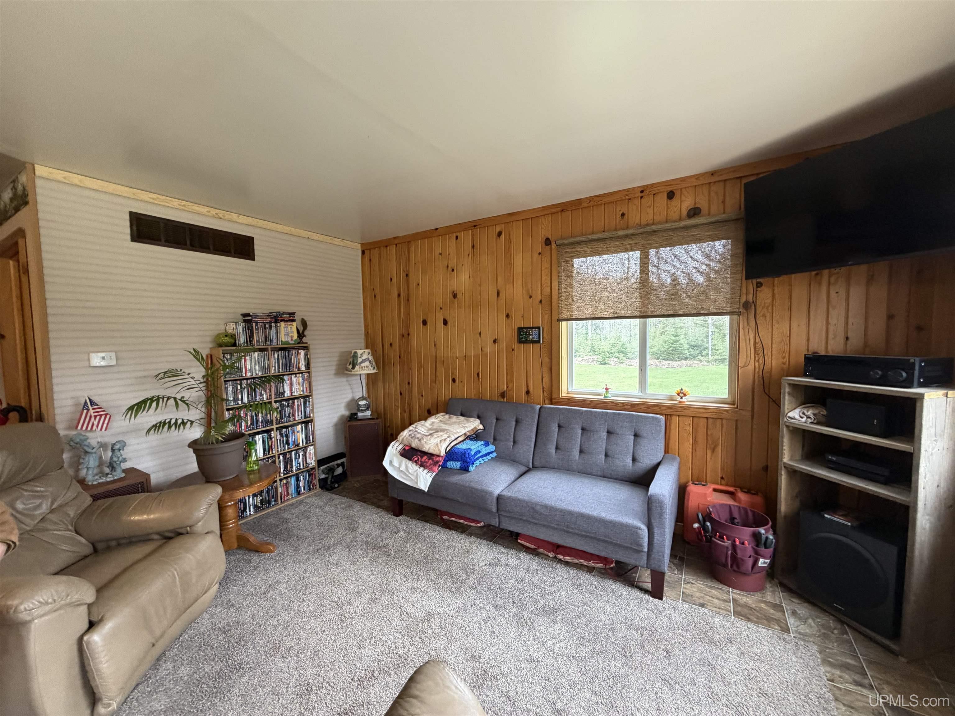 5851 Beauchamp Road Foster City, MI 49834 - Photo 9 of 30