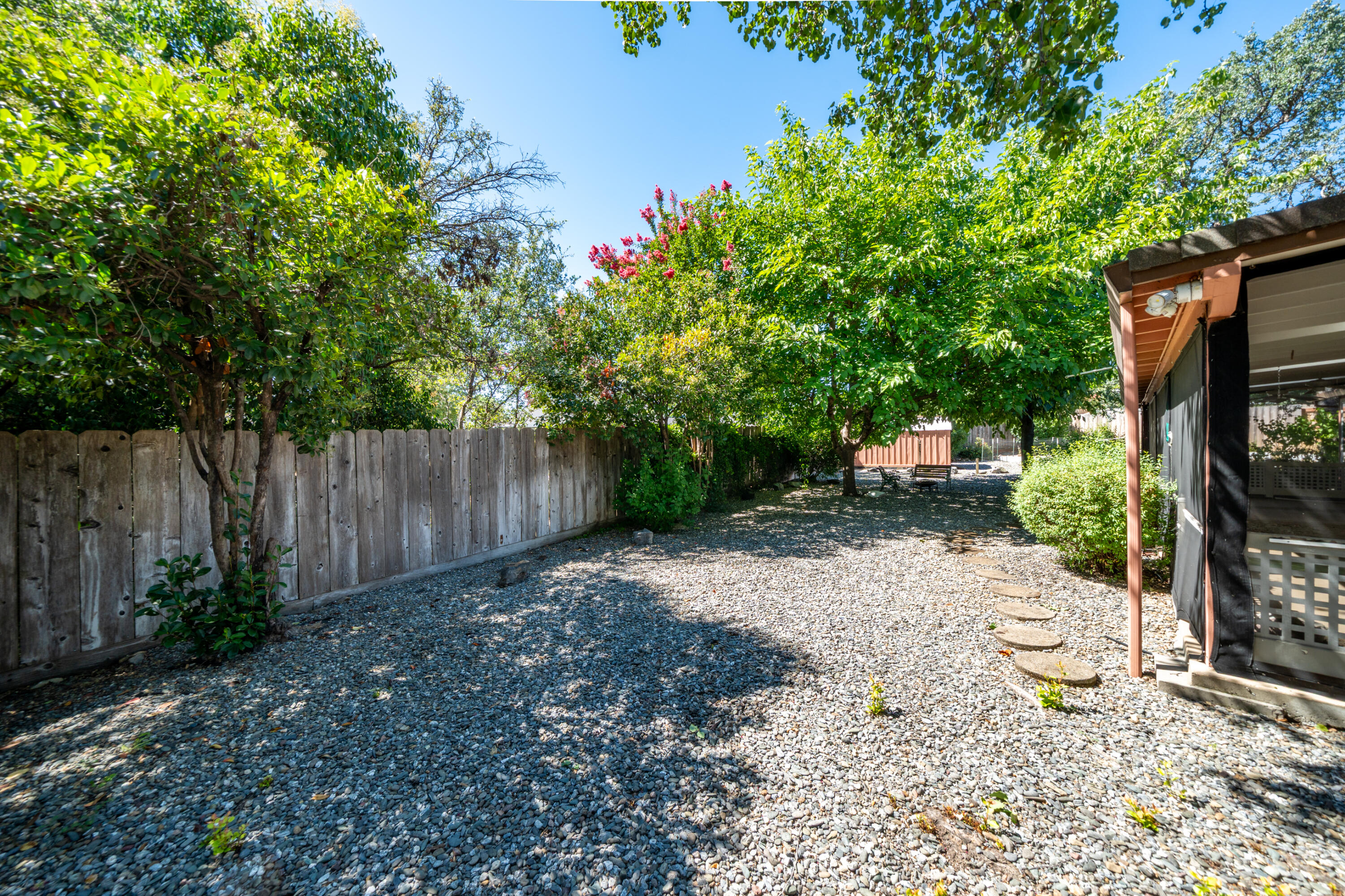 1075 Goodview Way Redding, CA 96003 - Photo 30 of 46 1075 Goodview Way-47