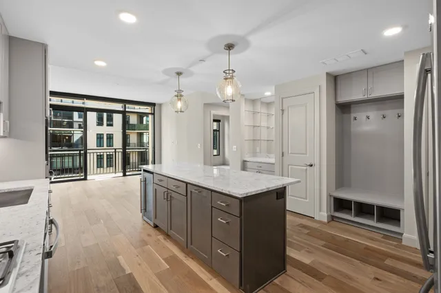 $2,544 | 2511 Willowick Road, Unit 234, Houston, TX 77027