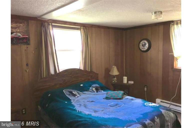 1849 Stitley Road Chambersburg, PA 17202 - Photo 13 of 23 Bedroom