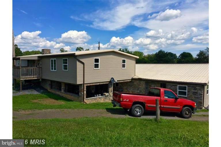 1849 Stitley Road Chambersburg, PA 17202 - Photo 3 of 23 Exterior (Rear)