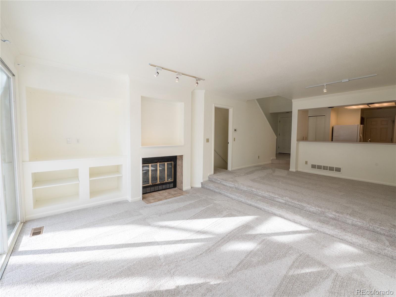 712 Ridgeside Drive Golden, CO 80401 - Photo 3 of 20 Gallery Image 3