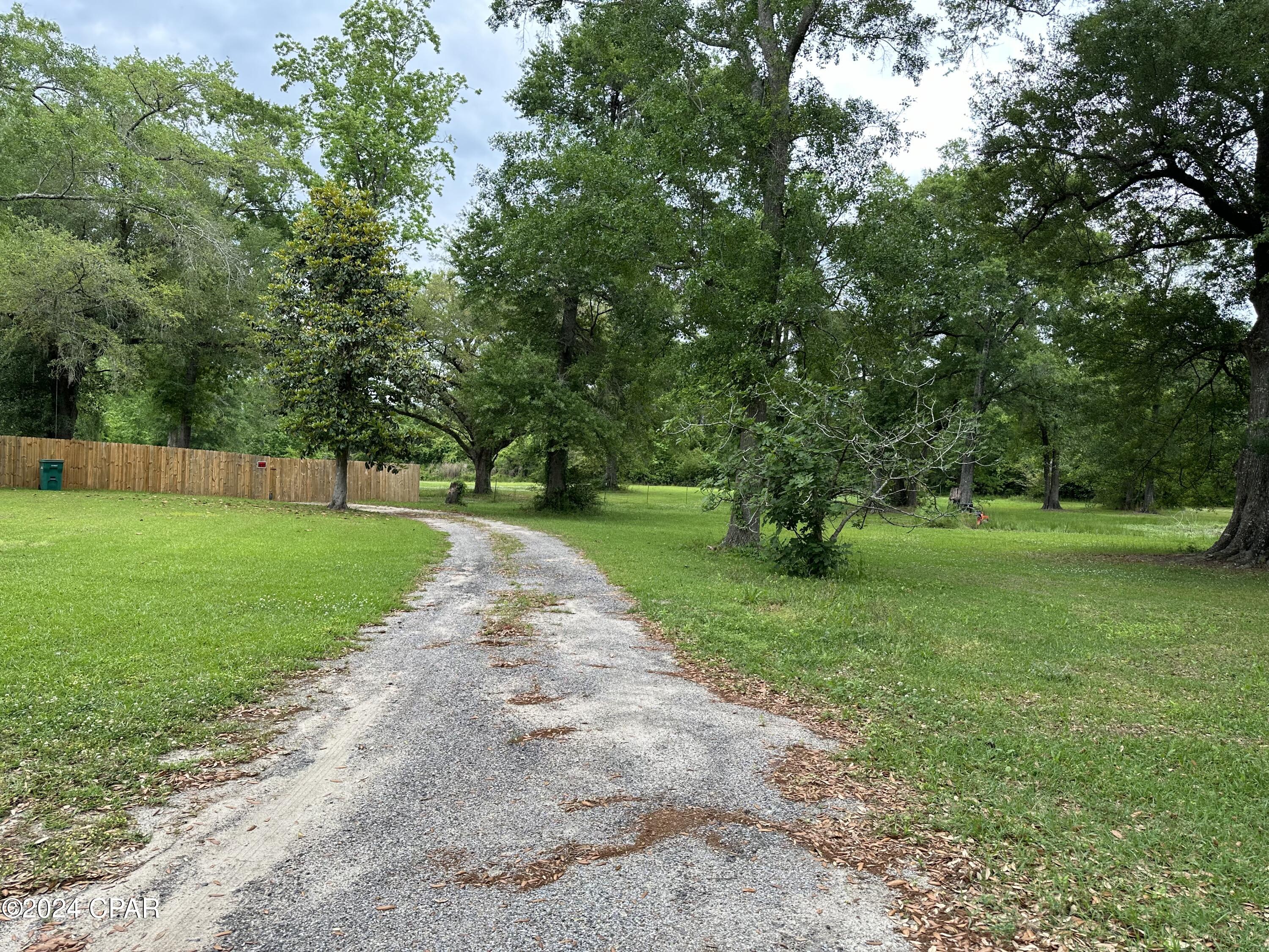 3054 Henderson Road Cottondale, FL 32431 - Photo 37 of 41
