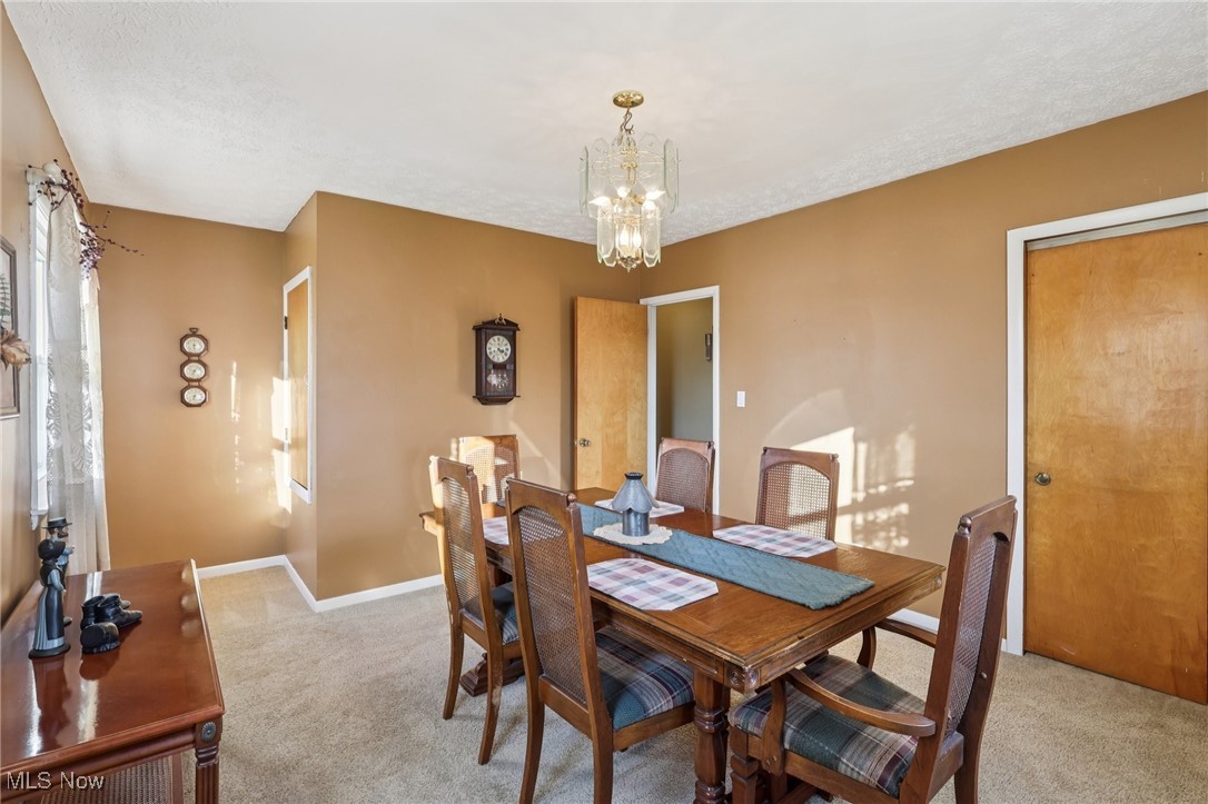 472 Stephens Road Akron, OH 44312 - Photo 5 of 46 4th bedroom currently being used as a dining room