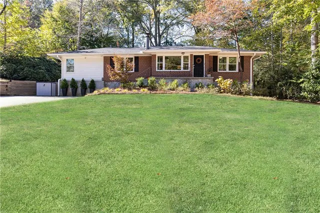 $579,000 | 3364 Dunn Street Southeast, Smyrna, GA 30080