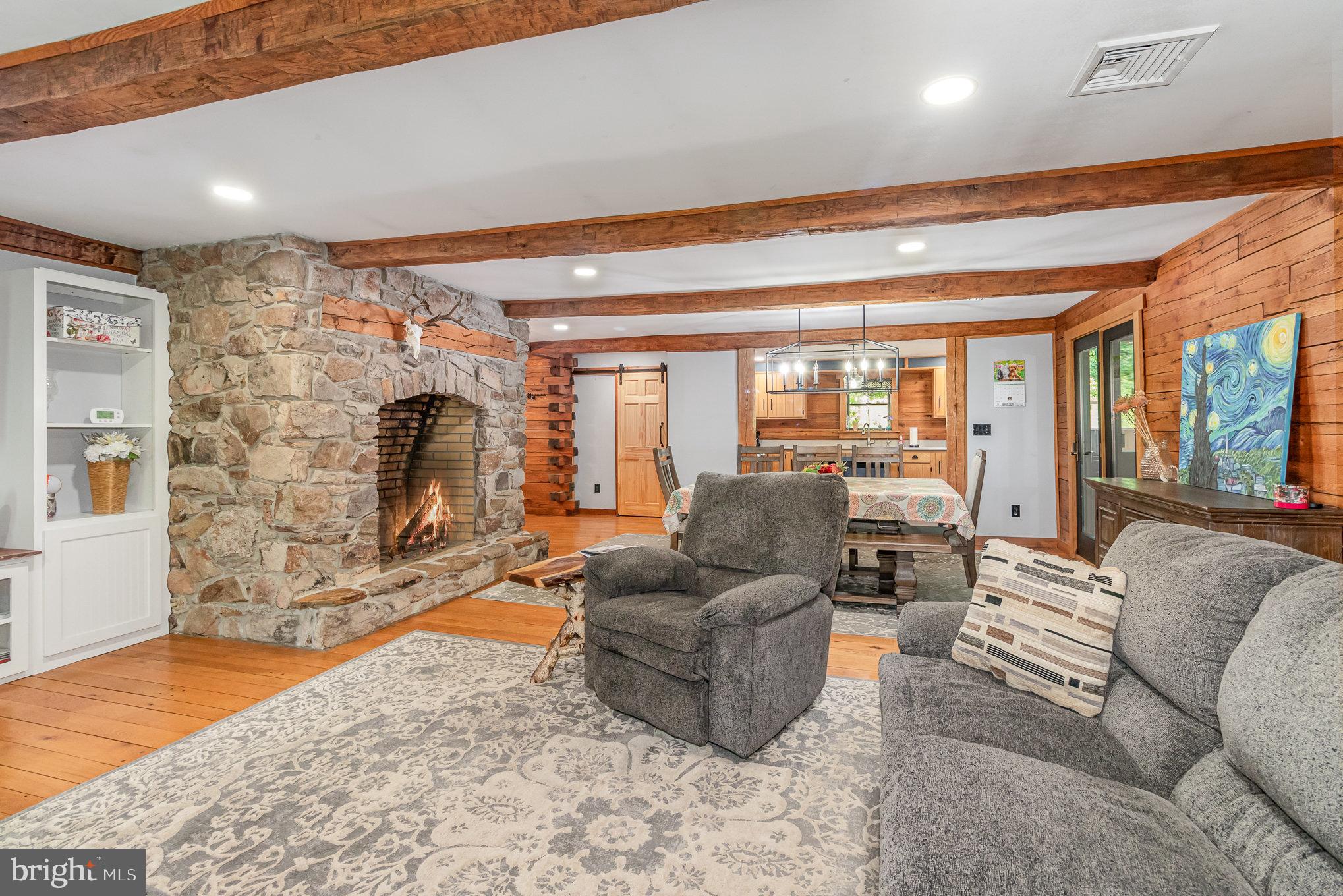 3380 Armstrong Valley Road Halifax, PA 17032 - Photo 6 of 37