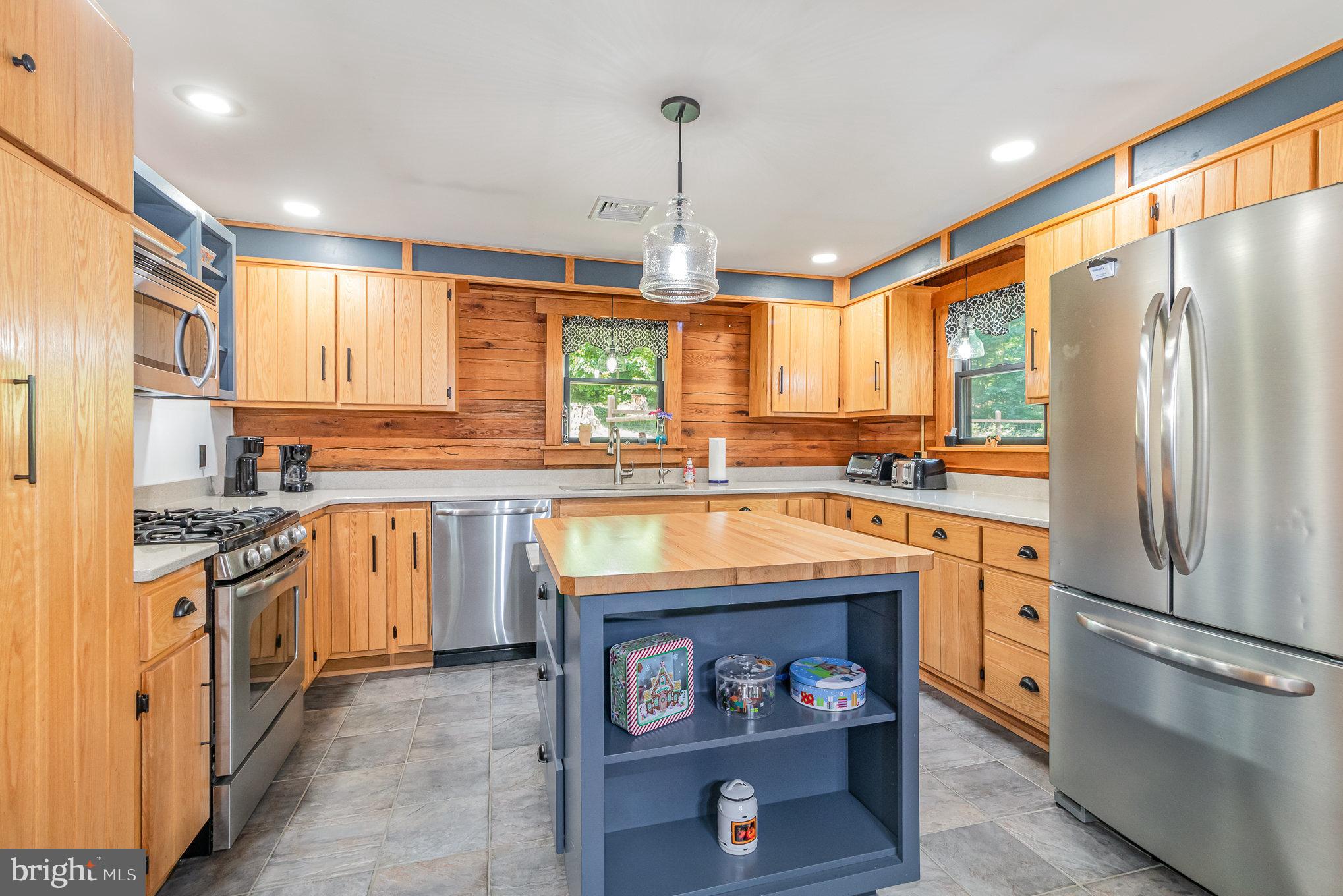 3380 Armstrong Valley Road Halifax, PA 17032 - Photo 9 of 37