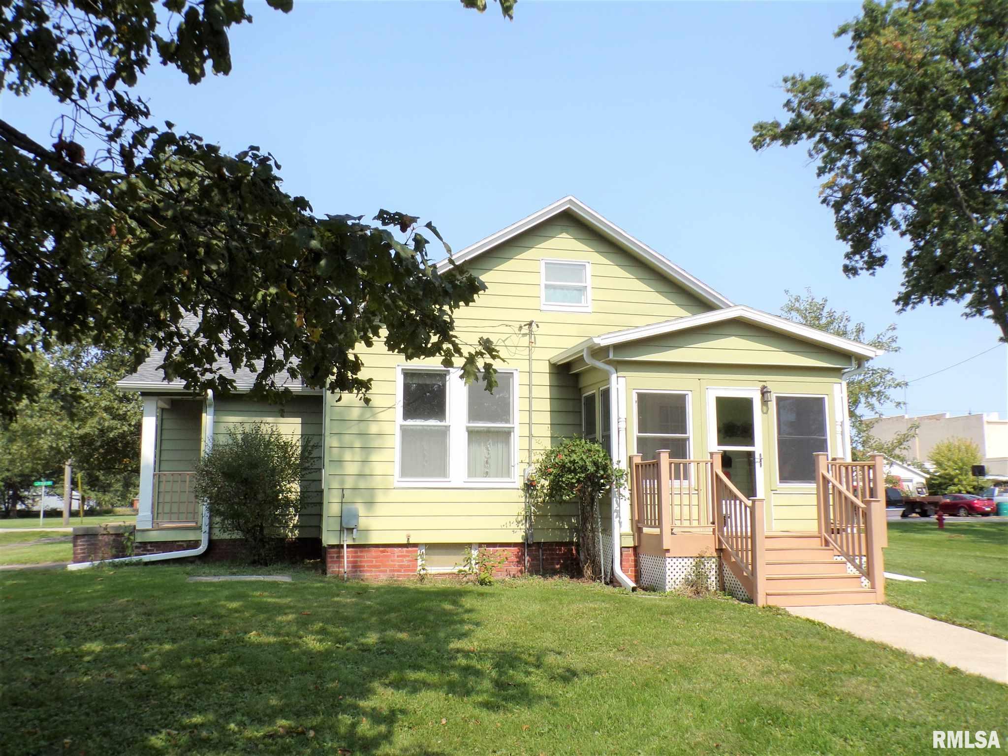 107 South Pilot Street Oneida, IL 61467 - Photo 4 of 34 Gallery Image 4