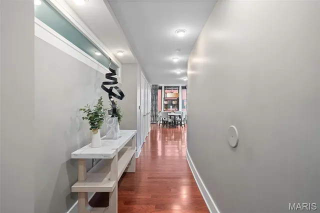 $229,900 | 314 North Broadway, Unit 1703, St. Louis, MO 63102