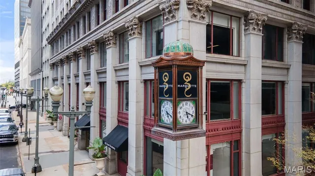 $229,900 | 314 North Broadway, Unit 1703, St. Louis, MO 63102