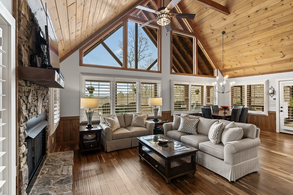 128 Ridge Brook Drive Morganton, GA 30560 - Photo 4 of 61