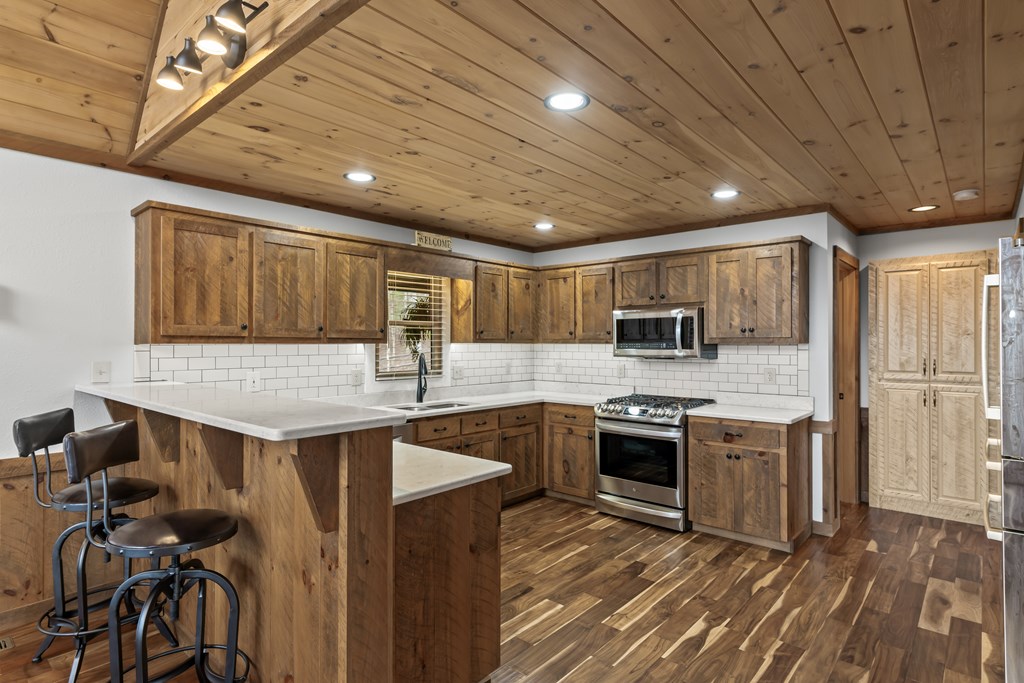 128 Ridge Brook Drive Morganton, GA 30560 - Photo 9 of 61